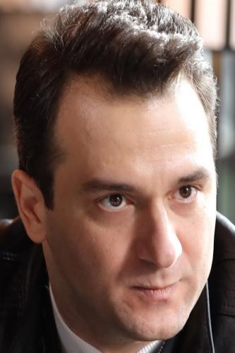 Cem Surgit