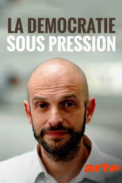 Jaquette La Démocratie sous pression : l'Europe à l'heure du choix