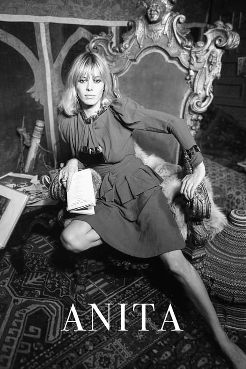 Jaquette Catching Fire: The Story of Anita Pallenberg