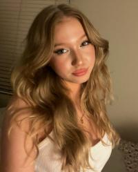 Abigail Zoe Lewis 1005