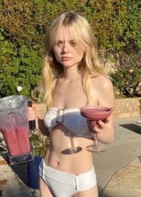 Alyvia Alyn Lind
