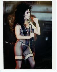 cher 1053
