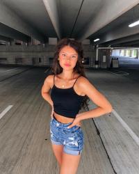 Leela Owen 1030