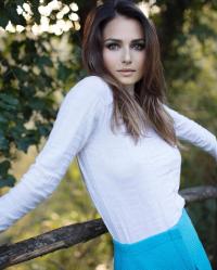 Anna Safroncik 1072