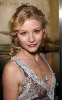 Emilie de Ravin 1252