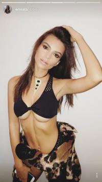 Emily Ratajkowski 1642