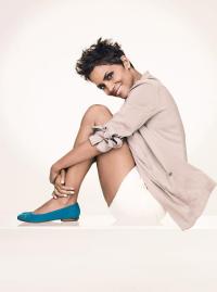 Halle Berry 1083