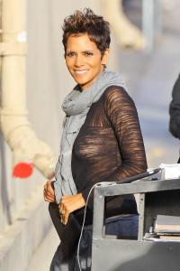 Halle Berry 1155