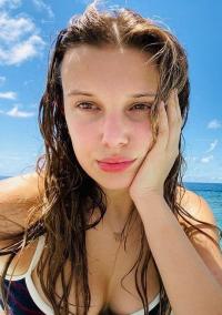 Millie Bobby Brown 1022