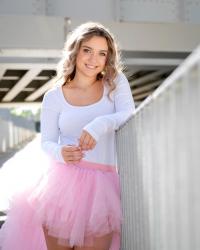 Mimi Kirkland 1072