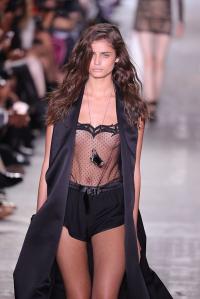 Taylor Hill 1581