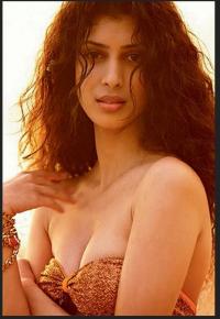 Tina Desai 1000
