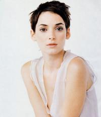 Winona Ryder 1063
